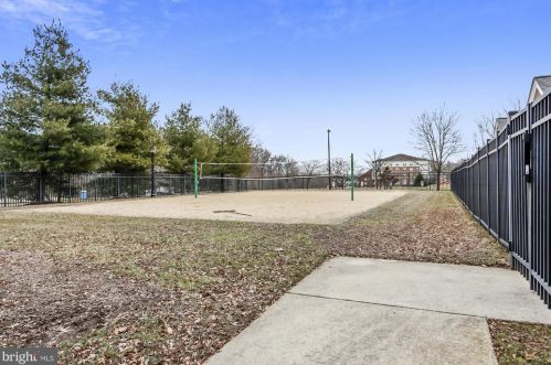 4401 Burkes Promise Dr, Bowie MD  20720-4698 exterior