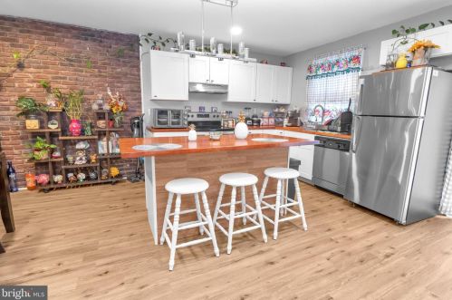 619 Manatawny St, Pottstown PA  19464-9408 exterior