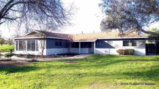 25529 Pickford Dr, Madera, CA 93638-0550