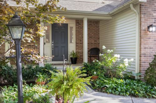 545 Mill Wood Blvd, Marysville, OH 43040-9648