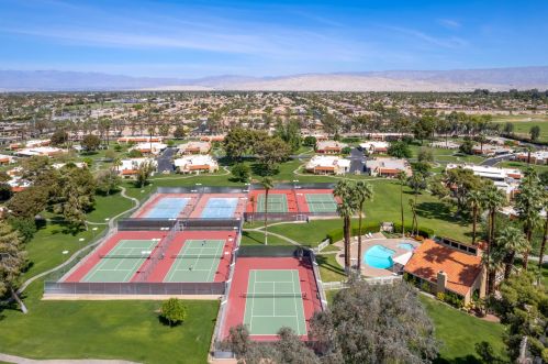 35526 Feliz Ct, Rancho Mirage CA  92270-1233 exterior
