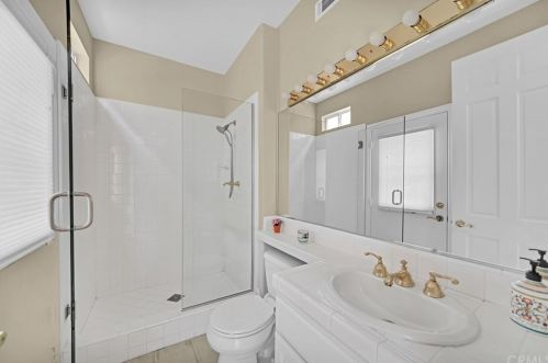 6561 Morningside Dr, Huntington Beach CA exterior