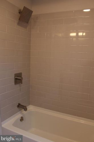 343 Christian St, Philadelphia PA 19147-4004 exterior