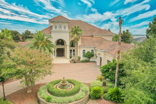 1200 Baycrest Cv, Destin, FL 32541-3495