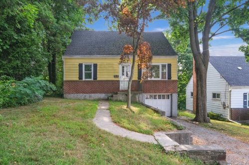 24 Bogert Ave, White Plains, NY 10606-3120