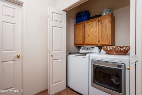 105 Castle Rock Trl, Sedona AZ 86336-6820 exterior