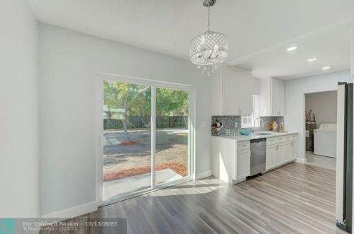 1485 1st Ct, Boynton Beach FL  33435-2609 exterior