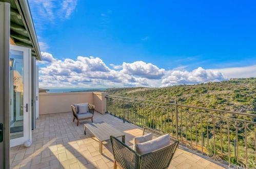 31 Seawatch, Newport Beach CA  92657-1650 exterior