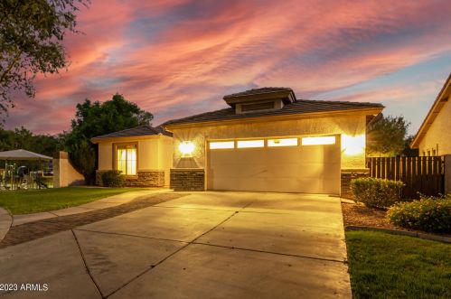 3391 Lexington Ct, Gilbert, AZ 85234-4123