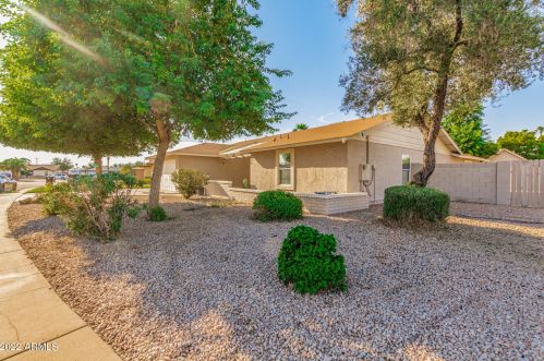 2048 Marilyn Ave, Mesa, AZ 85204-3745