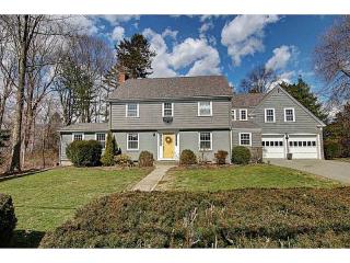 23 Brentonwood Ave, Barrington, RI 02806-4301