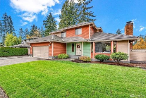 18513 3rd Ave, Seattle, WA 98155-2146