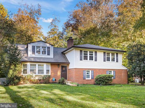 2227 Old Orchard Rd, Wilmington, DE 19810-4153