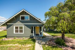 1919 Okanogan Ave, Wenatchee, WA 98801-3670