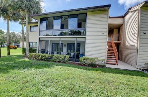 15488 Lakes Of Delray Blvd, Delray Beach, FL 33484-4154