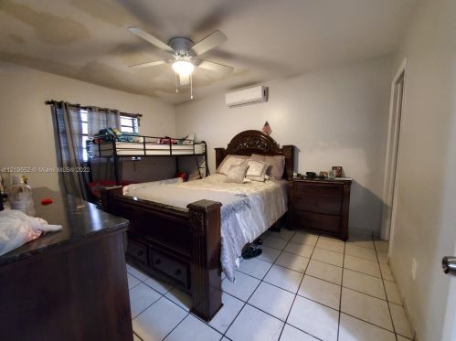 5850 20 Ln, Hialeah FL  33016-2663 exterior