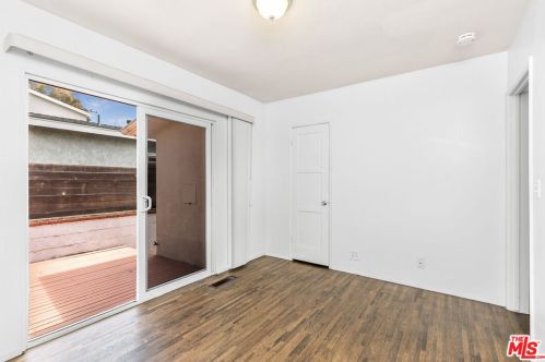 609 35th St, Manhattan Beach CA  90266-3427 exterior