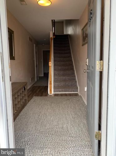 408 32nd St, Wilmington, DE 19802-2604