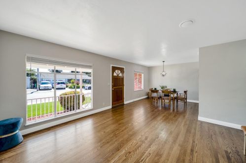 1457 Via Manzanas, San Lorenzo CA  94580-2239 exterior