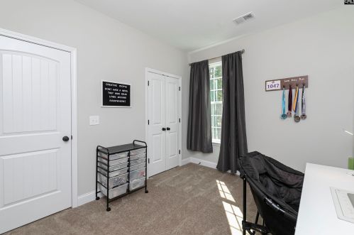 53 Magnolia Ln, Lugoff SC  29078-9360 exterior