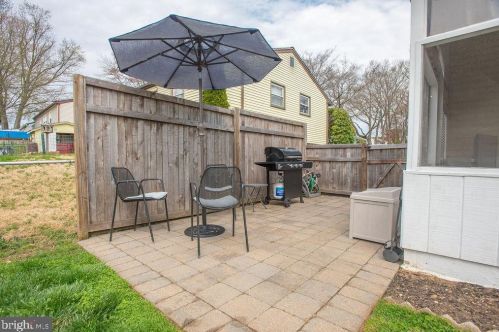 2511 Dean Dr, Wilmington DE  19808-3313 exterior