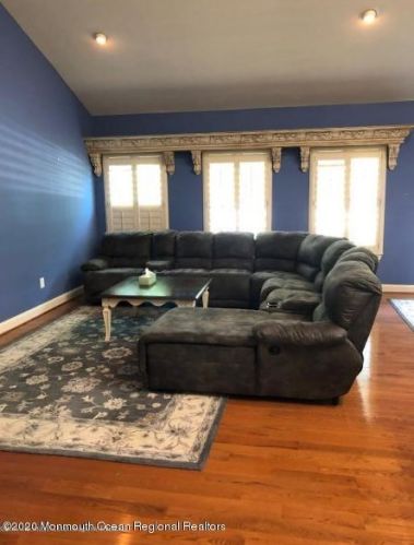 65 Forsgate Way, Lakewood NJ  08701-3873 exterior