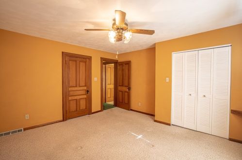 212 Green St, Connellsville PA  15425-4104 exterior