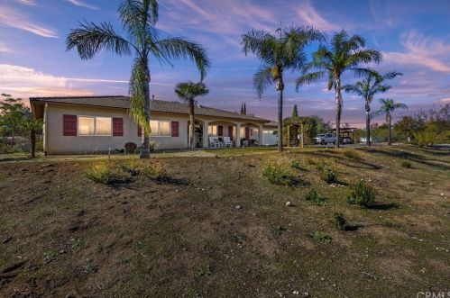 27204 Shiloh Ln, Valley Center, CA 92082-6847