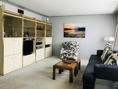 5911 Heberton Dr, Verona PA  15147-3324 exterior