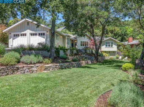 105 Las Vegas Rd, Orinda, CA 94563-1920