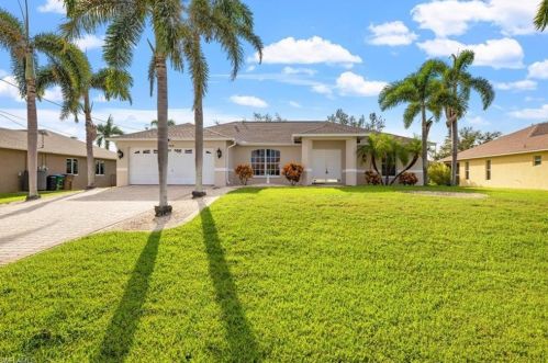 4608 14th Ave, Cape Coral, FL 33914-6335