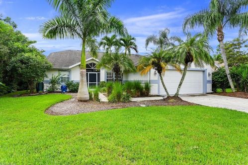 589 Lambton Ln, Naples, FL 34104-8374