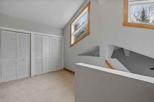 12 Barry Highlands Rd, Danbury NH  03230-4700 exterior