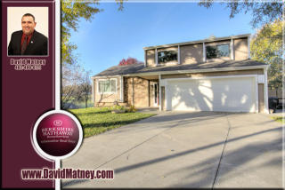 1007 Julius Pl, Bellevue, NE 68005-2521