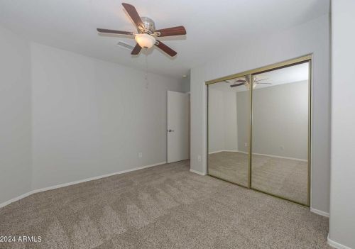 6620 Whispering Wind Dr, Glendale AZ  85310-3465 exterior