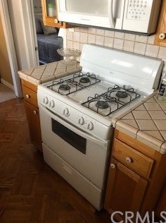 407 Nevada St, Ontario CA  91761-2532 exterior