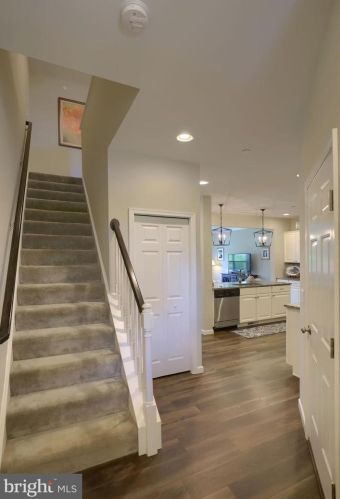 1753 Shady Lane Dr, Navy Sup Dpt, PA 17055
