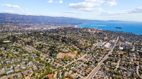 419 Flora Vis Dr, Santa Barbara CA 93109-1106 exterior