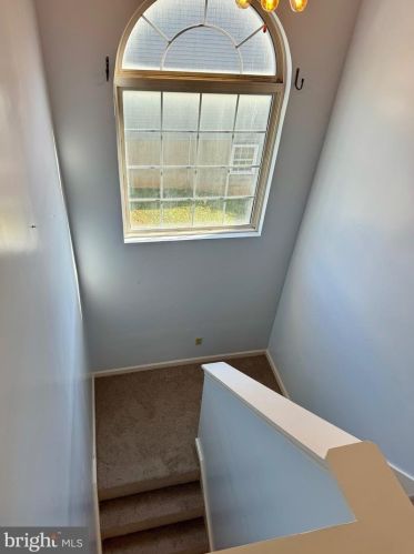 861 Northfield Ct, Harrisonburg VA  22802-4828 exterior