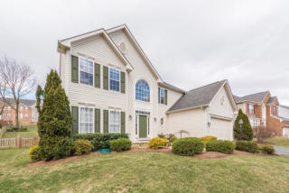 42698 Middle Ridge Pl, Ashburn, VA 20148-5512