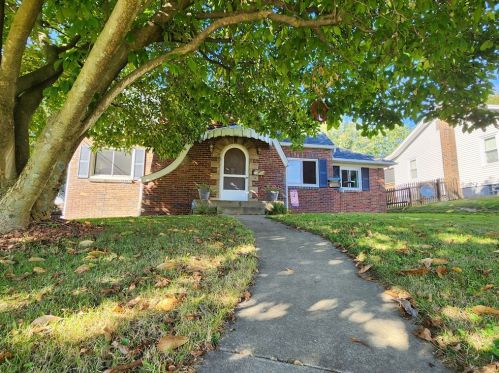 214 Northview Ave, New Castle, PA 16105-2125