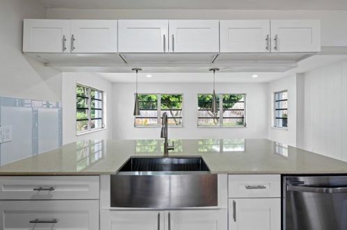 2001 58th Ave, Hollywood, FL 33021-3832