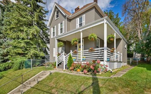 711 Hemlock St, Pittsburgh, PA 15202-2603