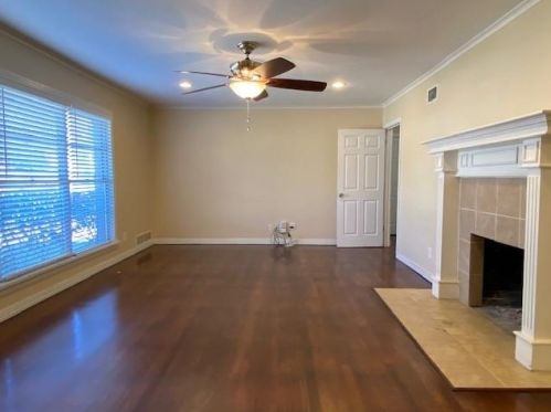 4501 Geddes Ave, Fort Worth TX  76107-6203 exterior