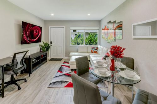 262 12th St, Delray Beach FL  33444-2916 exterior