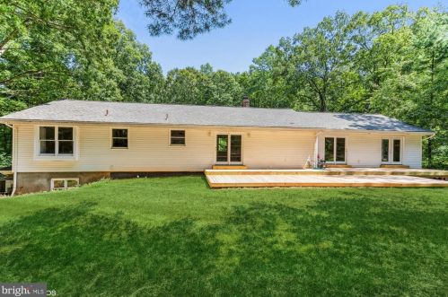 13480 Grandpas Rd, Nokesville VA  20181-3343 exterior