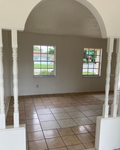 2039 Valencia Cir, Kissimmee, FL 34741-5964