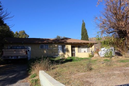 21460 Vine St, Wildomar, CA 92595-8280