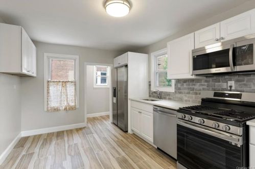 248 Terrace Ave, Mount Vernon NY  10550-1011 exterior