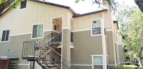 240 Natoma Station Dr, Folsom CA 95630-7970 exterior